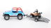 Bruder: Τετρακίνητο όχημα τζιπ Cross μπλε με οδηγό μαζί με γουρούνα (#01696)